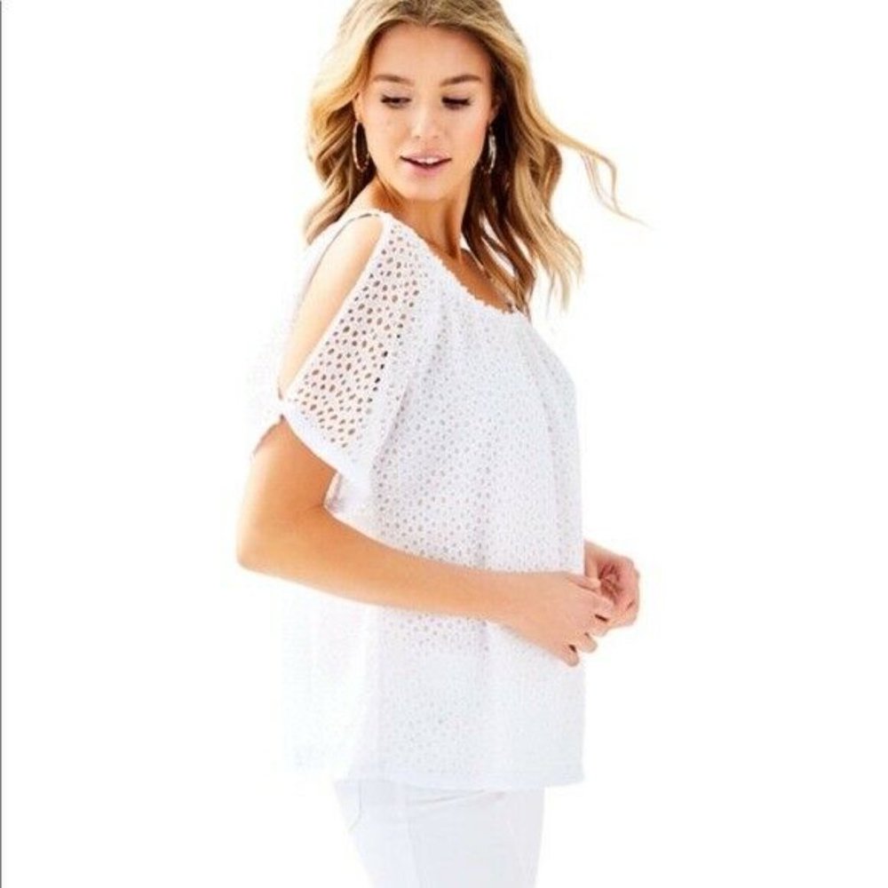 EUC LILLY PULITZER LILLETTE TOP WHITE EYELET (S61)